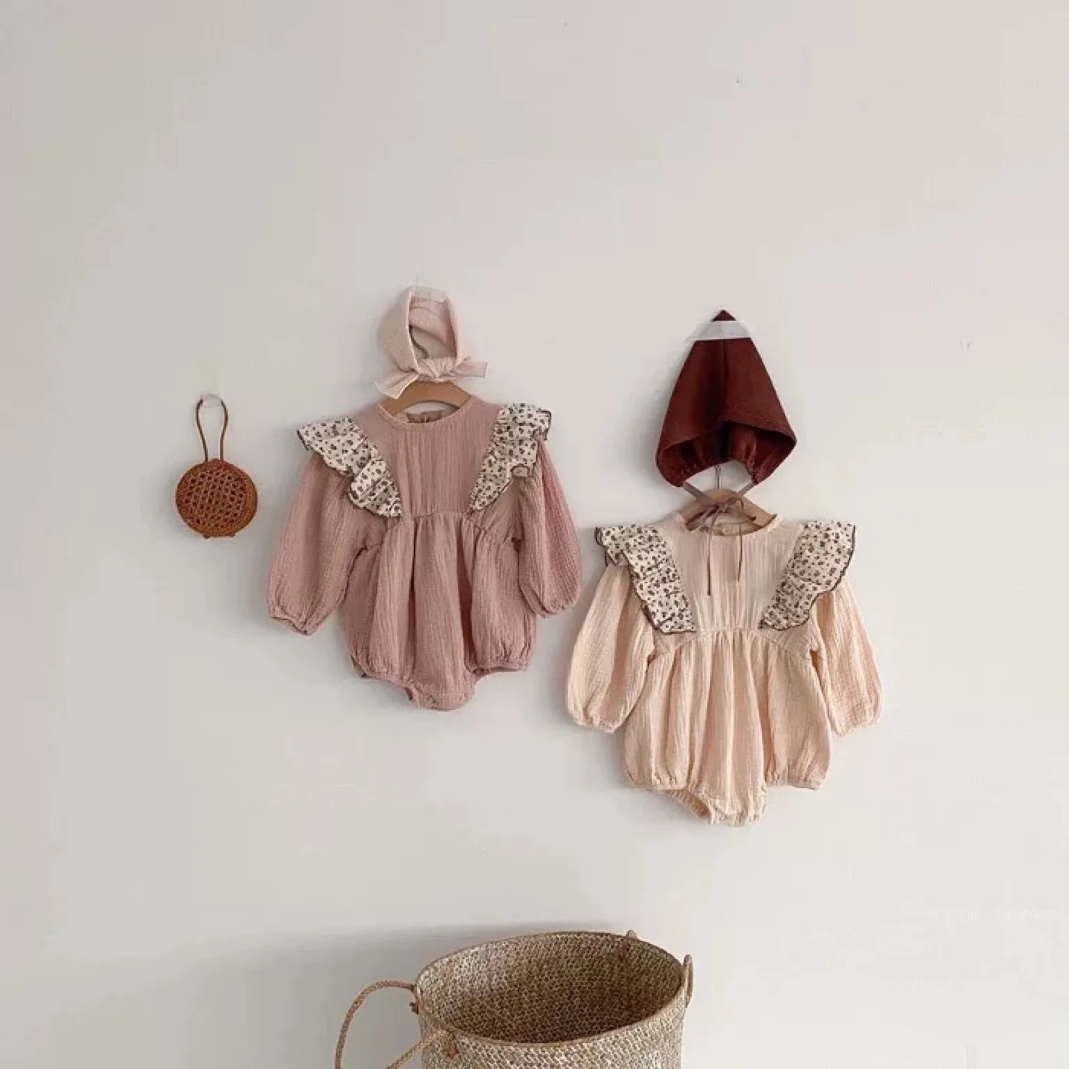Spring New Korean Style Baby Girl Rompers Cute Newborn Toddler Bodysuit Long Sleeve Cotton Baby Girls Clothes
Spring New Korean Style Baby Girl Rompers Cute Newborn Toddler Bodysuit Long Sleeve Cotton Baby Girls Clothes