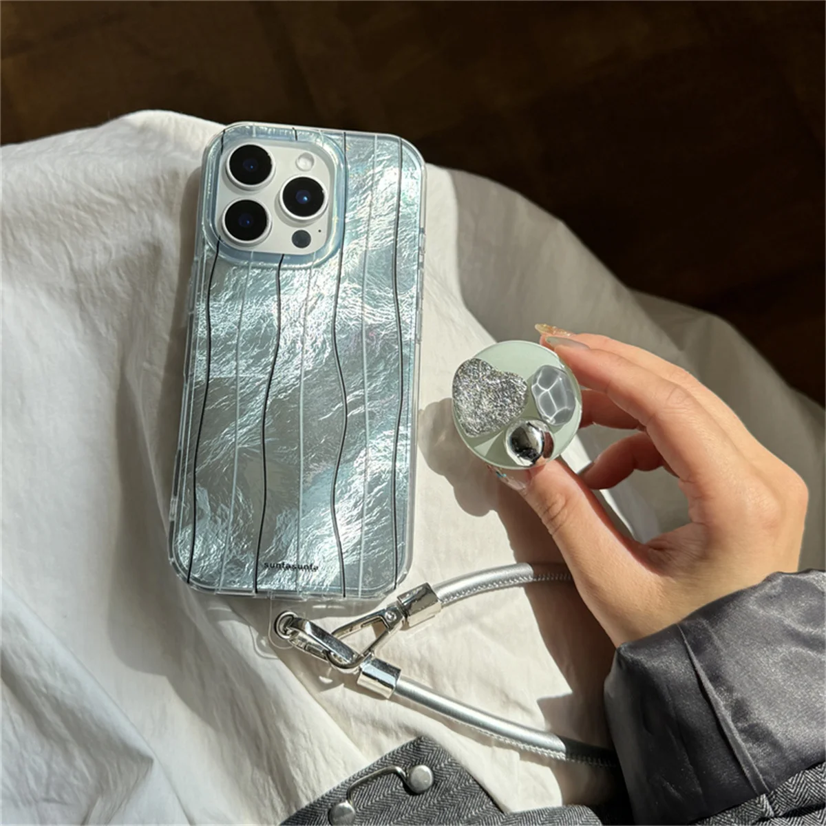 Simple Blue Line Phone Case For iPhone 16 Pro 15 14 13 Pro Max Cover with Stand Holder Hand Strap Shockproof Cute Cases
Simple Blue Line Phone Case For iPhone 16 Pro 15 14 13 Pro Max Cover with Stand Holder Hand Strap Shockproof Cute Cases