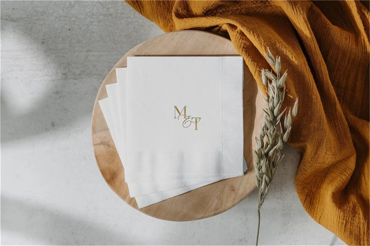 50pcs Personalized Modern Monogrammed Wedding Napkins | Custom Wedding Cocktail Bar Napkins | Black Napkins | White Napkins
50pcs Personalized Modern Monogrammed Wedding Napkins | Custom Wedding Cocktail Bar Napkins | Black Napkins | White Napkins
