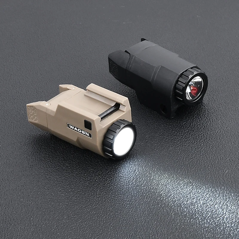Wadsn APL-C MIni Flashlight Fit 20MM Rail Hunting Weapon Scout Light Outdoor Lighting WML X300 X400
Wadsn APL-C MIni Flashlight Fit 20MM Rail Hunting Weapon Scout Light Outdoor Lighting WML X300 X400