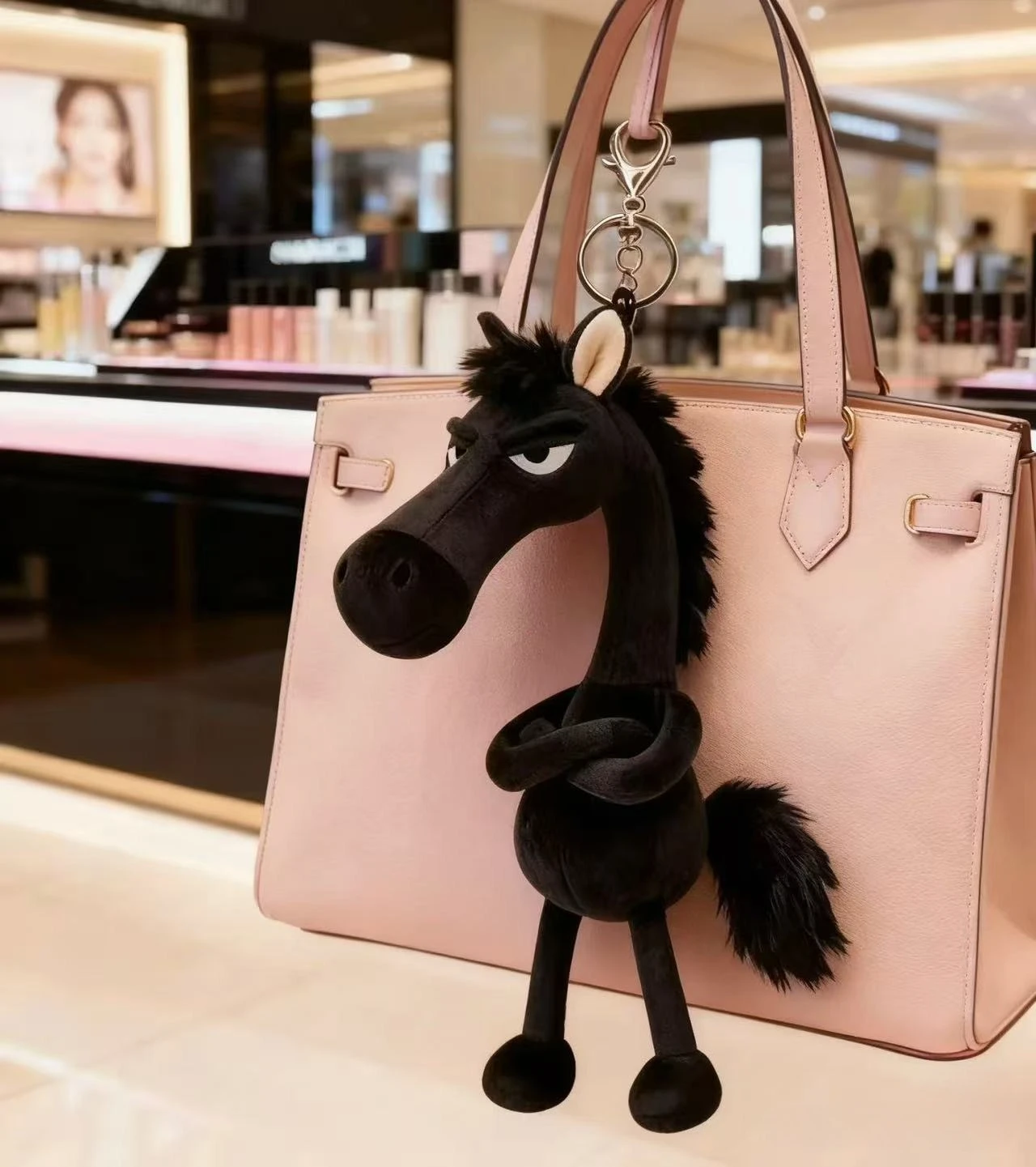 2026 Arrogance Pony Keychain for Women Bag Pendant Decor Cute Plush Horse Car Keychain Party Gift Key Ring Keychain Accessories
2026 Arrogance Pony Keychain for Women Bag Pendant Decor Cute Plush Horse Car Keychain Party Gift Key Ring Keychain Accessories