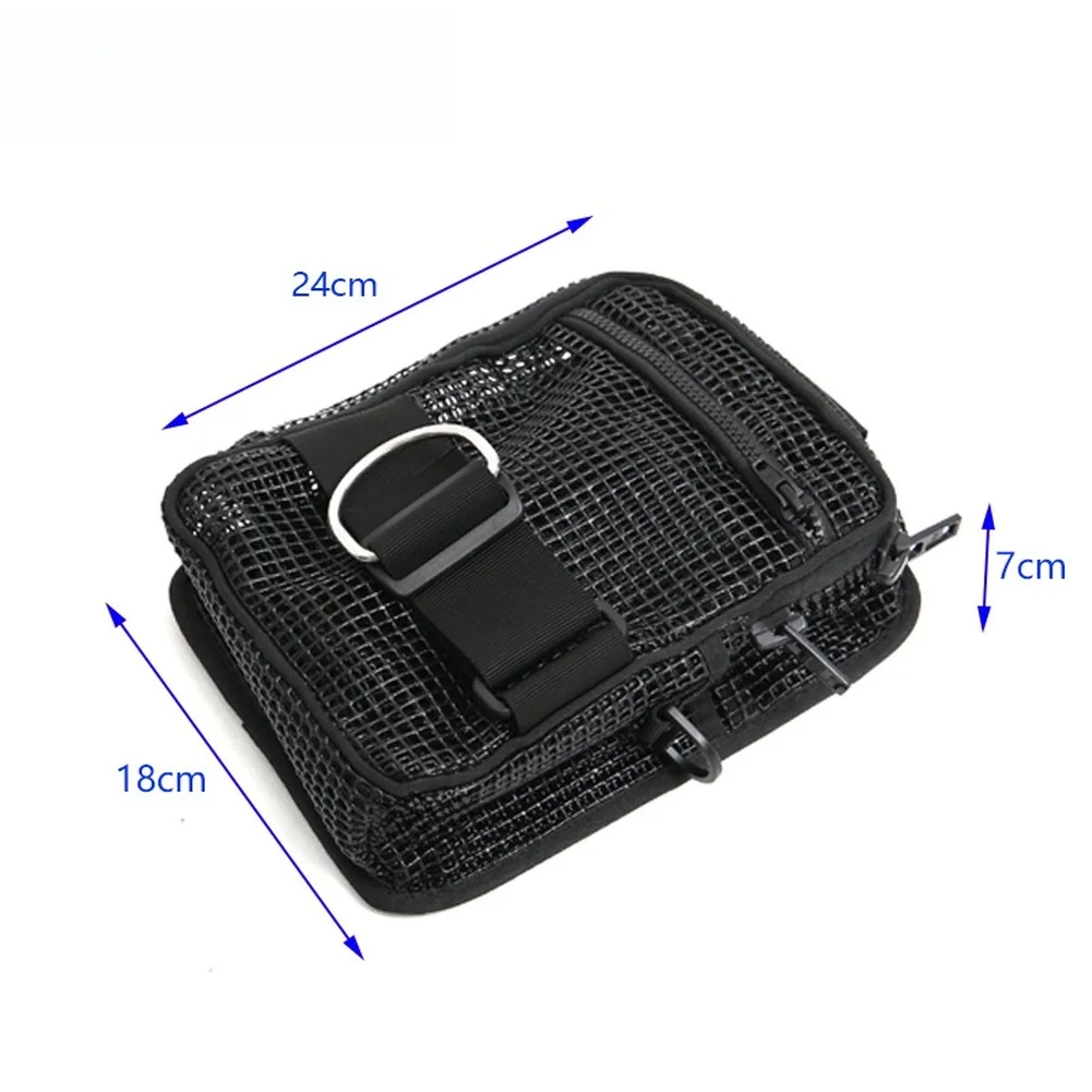 For Scuba Diving Side Mount Storage Bag for BCD Jacket Featuring Quick Drain Mesh and Secure D Ring Fixings 24x18x7cm
For Scuba Diving Side Mount Storage Bag for BCD Jacket Featuring Quick Drain Mesh and Secure D Ring Fixings 24x18x7cm