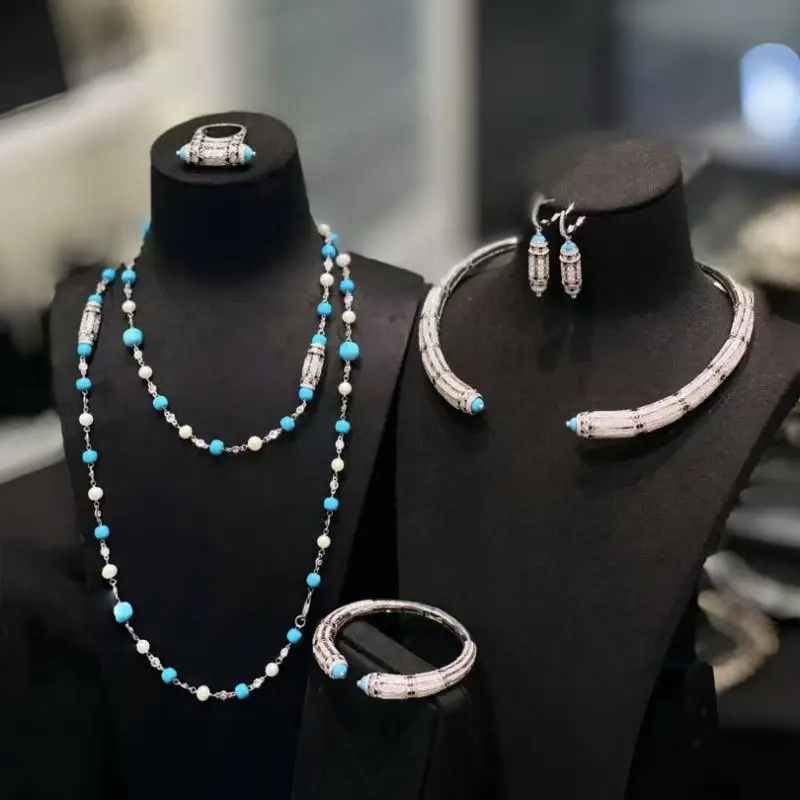 CAMEO Luxury Silver Jewelry Turquoise Jewelry Set Luxury Brand Real Money Geometric VintageJewelry
CAMEO Luxury Silver Jewelry Turquoise Jewelry Set Luxury Brand Real Money Geometric VintageJewelry