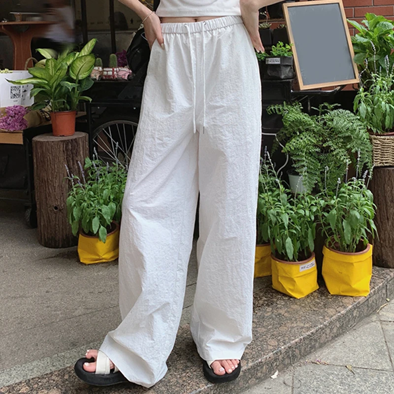 Korean Style Fashion Casual High Waist Drawstring Loose White Wide Leg Loose Casual Solid Color Straight Leg Pants
Korean Style Fashion Casual High Waist Drawstring Loose White Wide Leg Loose Casual Solid Color Straight Leg Pants