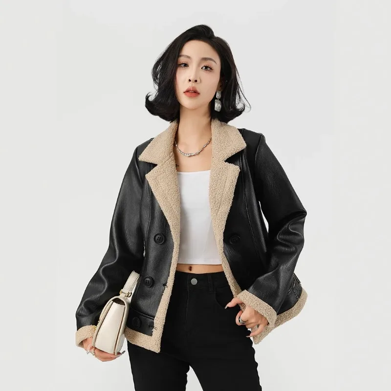 Fleece Thicken Leather Jacket Women's 2026 Winter Lapel Double Breasted Jacket PU Fur Integrated Outerwear
Fleece Thicken Leather Jacket Women's 2026 Winter Lapel Double Breasted Jacket PU Fur Integrated Outerwear
