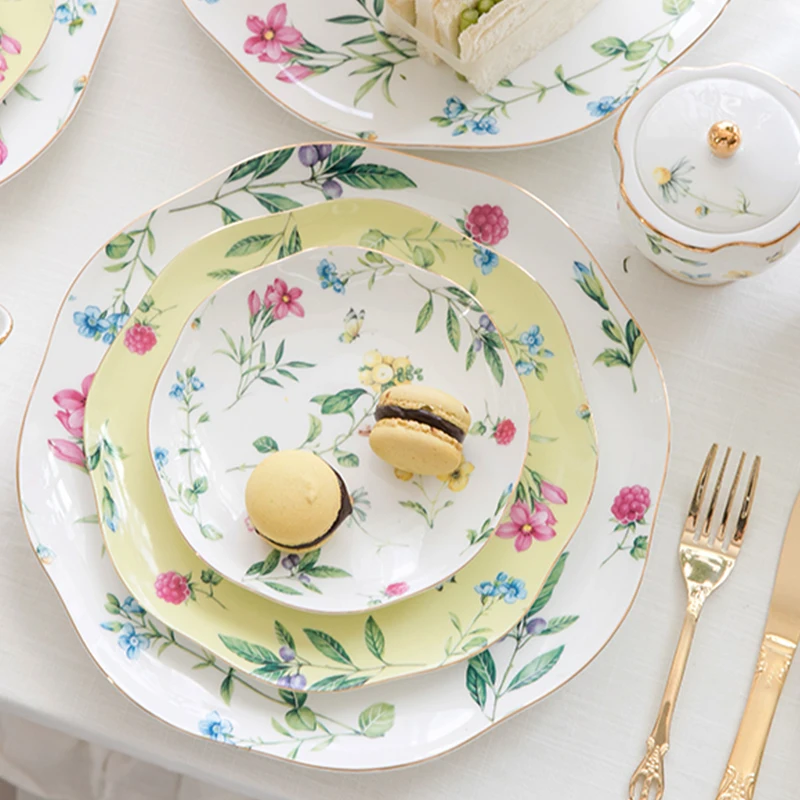 Chinese bone Chinese vegetable board afternoon tea western food plate family tableware set ceramic dark board high-end luxury
Chinese bone Chinese vegetable board afternoon tea western food plate family tableware set ceramic dark board high-end luxury