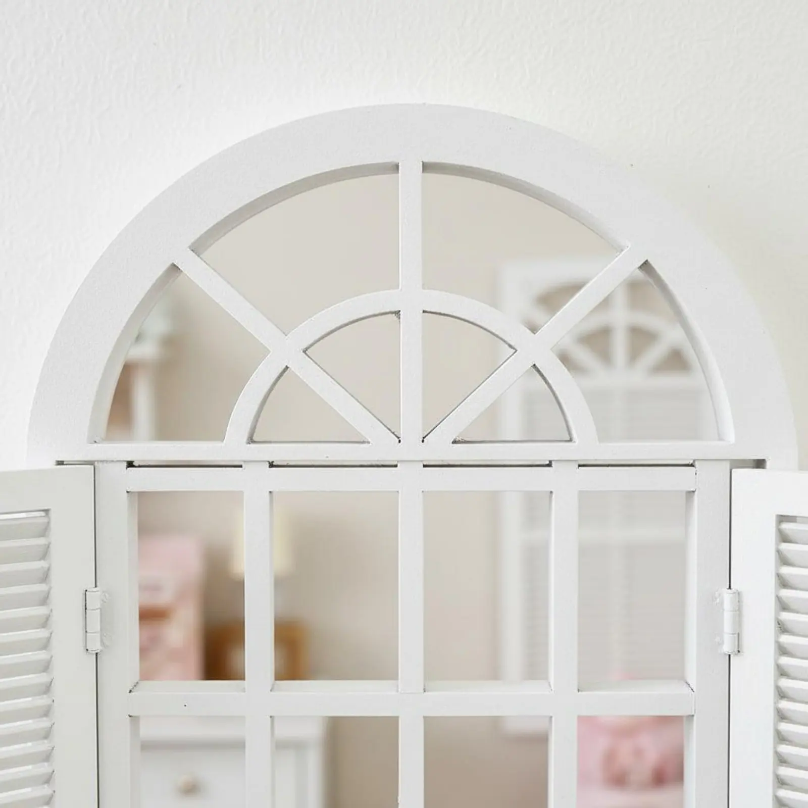 1:12 Scale Window Model European Design Dollhouse Window with Shutters Toy Accessory for Hobbyists, Miniature Scene
1:12 Scale Window Model European Design Dollhouse Window with Shutters Toy Accessory for Hobbyists, Miniature Scene