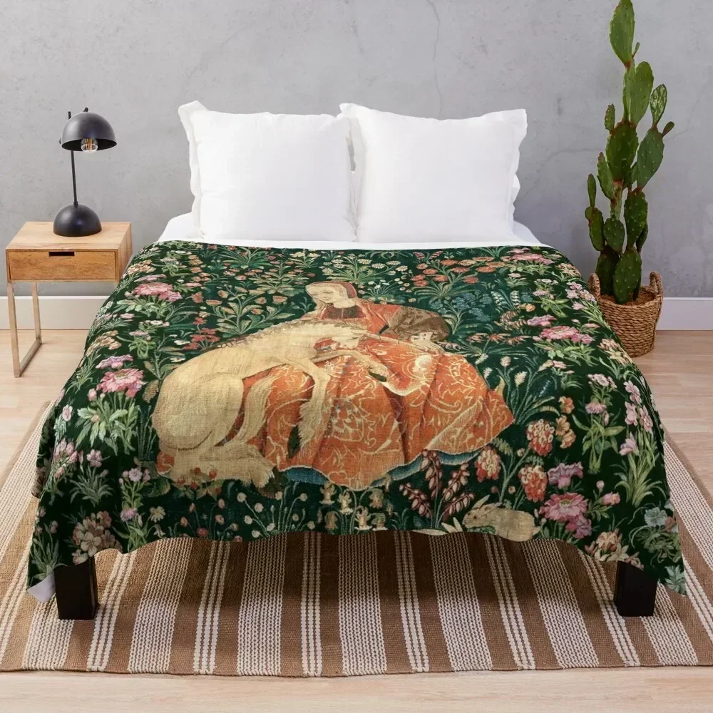 LADY AND UNICORN AMONG FLOWERS ,HARES,Red Green Floral Throw Blanket Breathable Lightweight Blanket for Adults Kids
LADY AND UNICORN AMONG FLOWERS ,HARES,Red Green Floral Throw Blanket Breathable Lightweight Blanket for Adults Kids