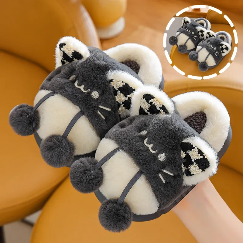 2025 Winter Girls Home Slippers New Cute Cat Embroidered Kids Causal Plush Slippers Sweet Furry Children Flat Cotton Shoes Soft
2025 Winter Girls Home Slippers New Cute Cat Embroidered Kids Causal Plush Slippers Sweet Furry Children Flat Cotton Shoes Soft