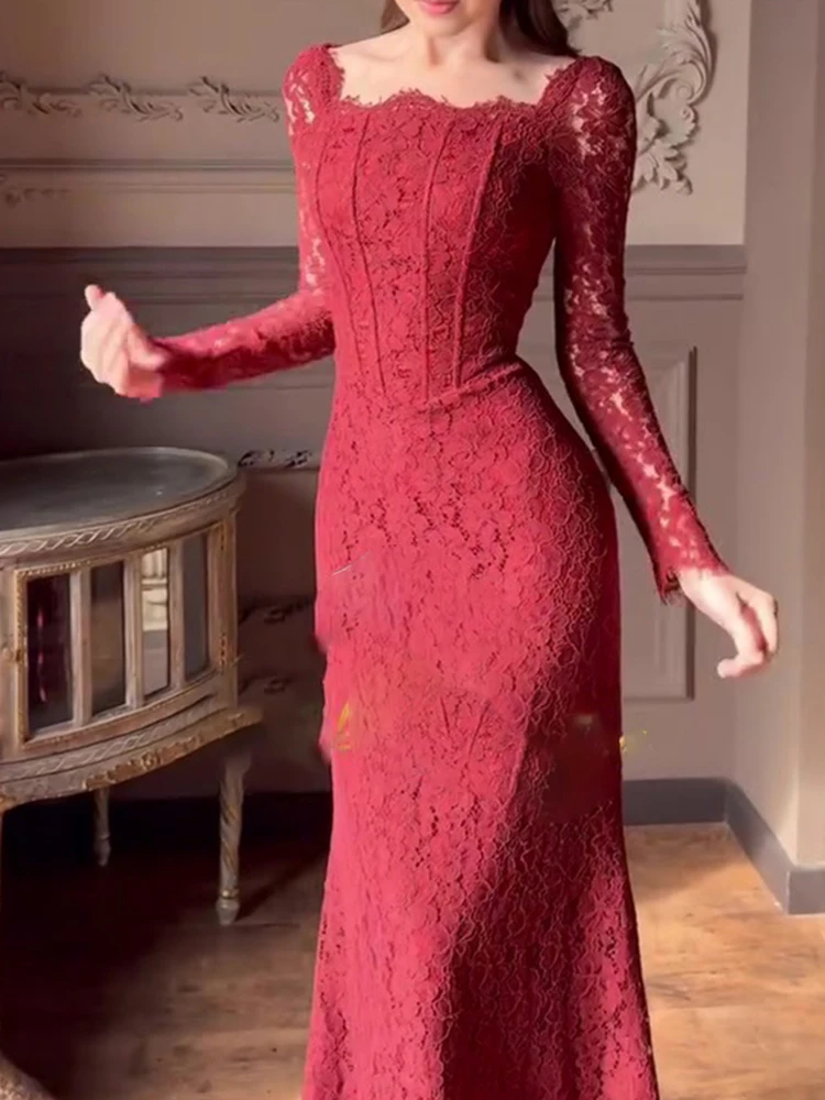 Sexy Lace Embroidery Bodycon Wrap Hips Dress Elegant Lady High Waist Pleat Fishtail Dress Luxury Solid Color Wedding Party Dress
Sexy Lace Embroidery Bodycon Wrap Hips Dress Elegant Lady High Waist Pleat Fishtail Dress Luxury Solid Color Wedding Party Dress