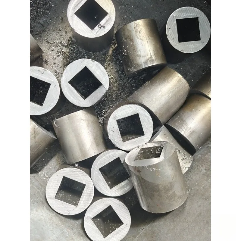 Inner square steel pipe 1 meter long outer circle inner square casing inner square pipe
Inner square steel pipe 1 meter long outer circle inner square casing inner square pipe