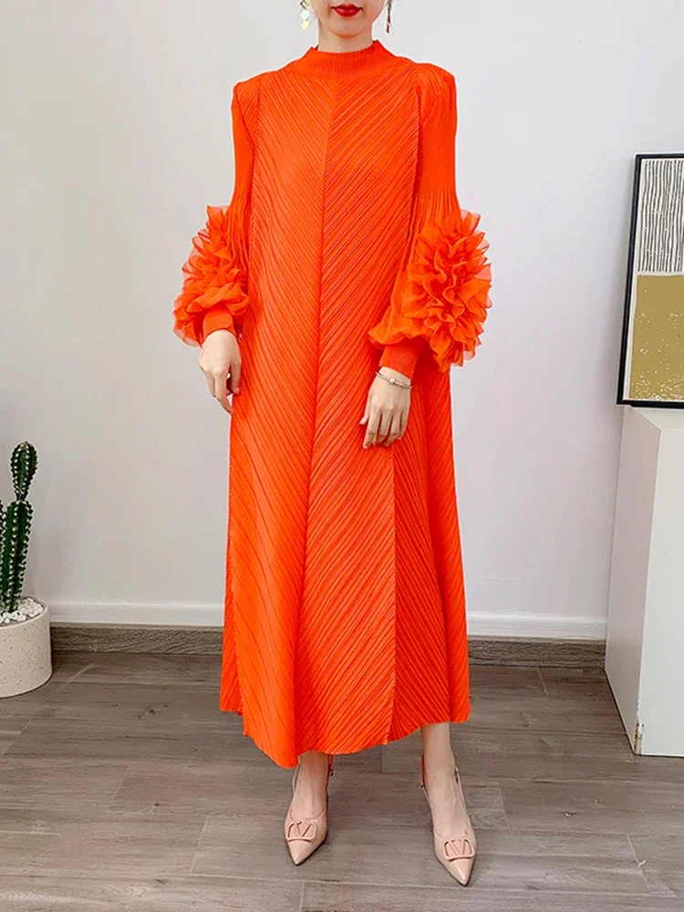 Women's Fashion Clothing Women's New Pleated Dress Round Neck Solid Applique Loose Design Long Sleeve Miyake 2025 Summer New
Women's Fashion Clothing Women's New Pleated Dress Round Neck Solid Applique Loose Design Long Sleeve Miyake 2025 Summer New