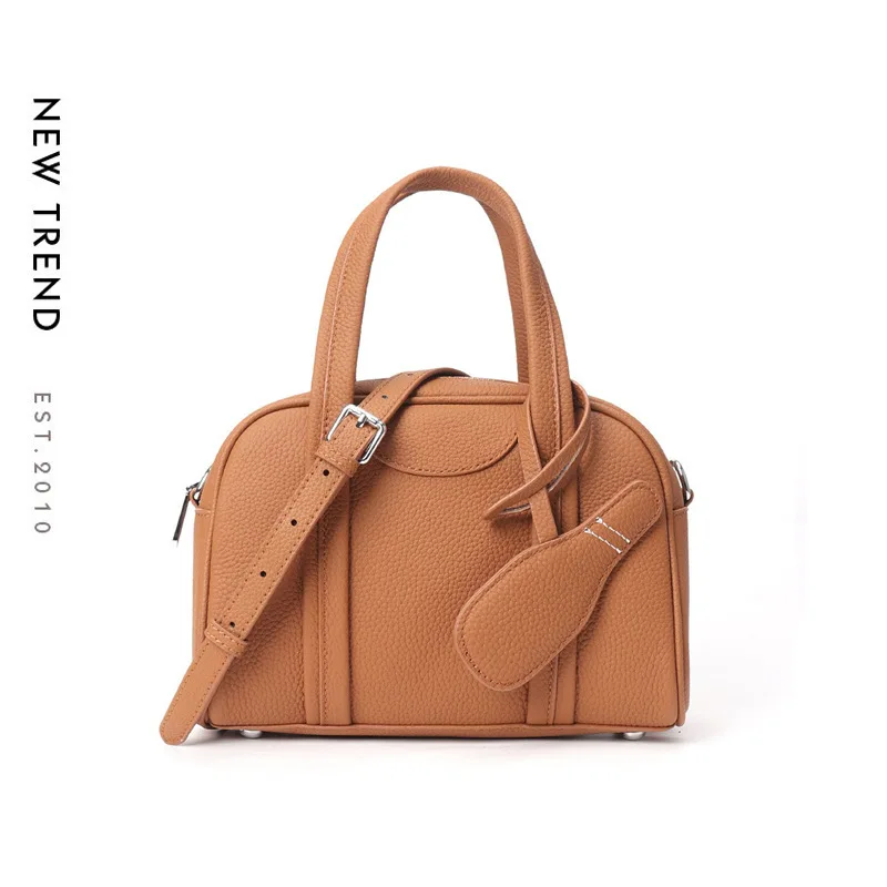 Натуральная кожаная женская сумка 2026: Модная сумка через плечо, на одно плечо, подмышечная сумка, универсальная маленькая сумка, легкая роскошь
Натуральная кожаная женская сумка 2026: Модная сумка через плечо, на одно плечо, подмышечная сумка, универсальная маленькая сумка, легкая роскошь