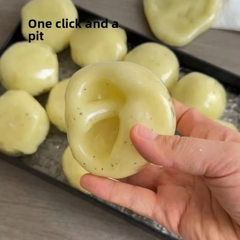Bola de Batata Amassada Realista, Brinquedo Antiestresse Texturizado com Som de Amassar
Bola de Batata Amassada Realista, Brinquedo Antiestresse Texturizado com Som de Amassar