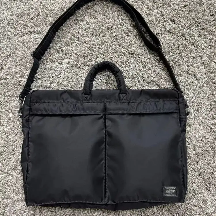 Классическая нейлоновая сумка через плечо для мужчин и женщин — для поездок на работу, повседневного использования, в стиле мессенджер, сумка для ноутбука в японском стиле
Классическая нейлоновая сумка через плечо для мужчин и женщин — для поездок на работу, повседневного использования, в стиле мессенджер, сумка для ноутбука в японском стиле