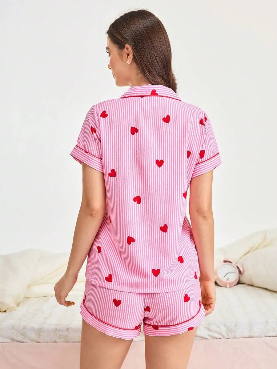 Striped Heart Print Short Sleeve Pajama Set For Women
Striped Heart Print Short Sleeve Pajama Set For Women