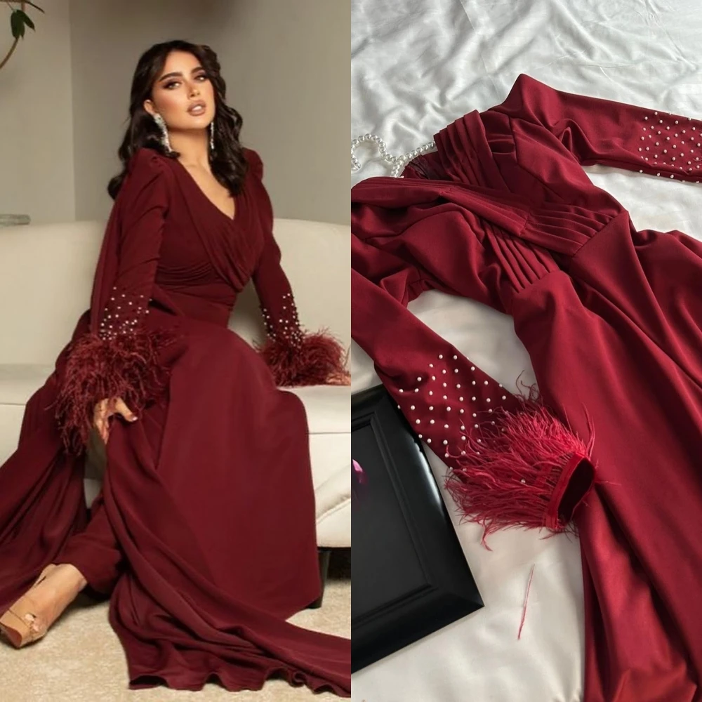 Customized Prom Dress Feather Intricate Fashion Sparkle V-neck A-line Feathers Formal Occasion Gown Vestidos Para Mujer Elegante
Customized Prom Dress Feather Intricate Fashion Sparkle V-neck A-line Feathers Formal Occasion Gown Vestidos Para Mujer Elegante