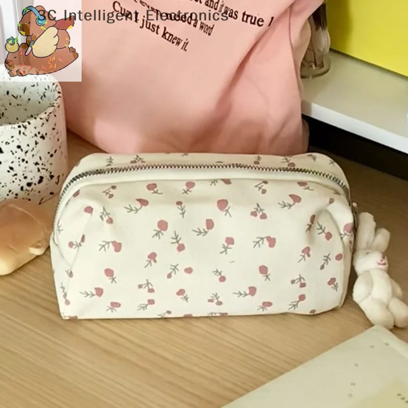 Cartoon Floral Printing Pen Bag Student Stationery Bag Large Capacity Pencil Case Multifunctional Stationery Organizer
Cartoon Floral Printing Pen Bag Student Stationery Bag Large Capacity Pencil Case Multifunctional Stationery Organizer