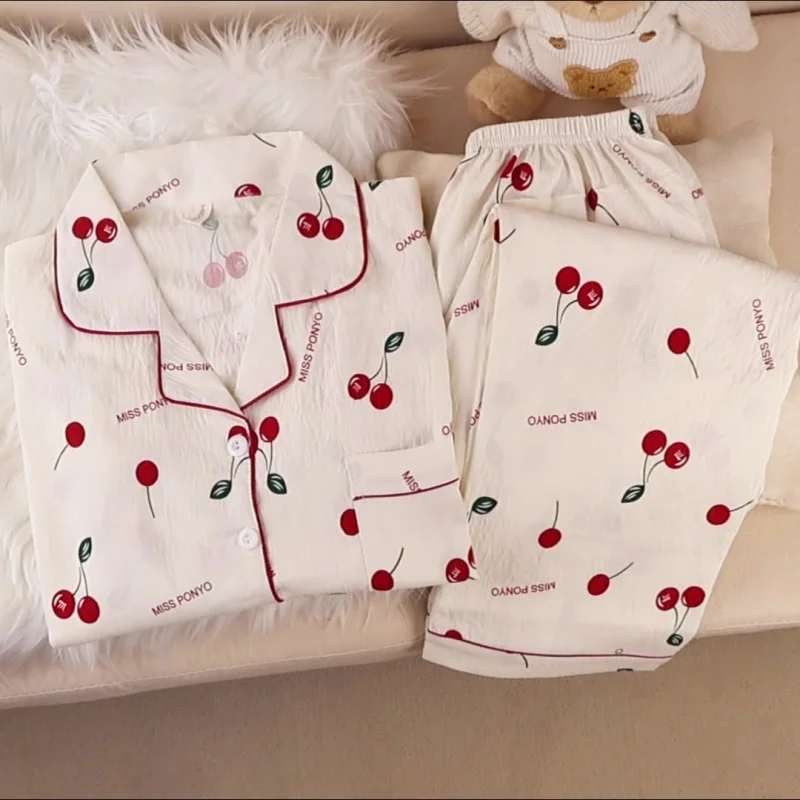 Spring and Autumn New Women's Cloud Cotton Long-Sleeved Trousers Pajamas Cardigan Two-Piece Set of Sweet and Lovely Homewear
Spring and Autumn New Women's Cloud Cotton Long-Sleeved Trousers Pajamas Cardigan Two-Piece Set of Sweet and Lovely Homewear