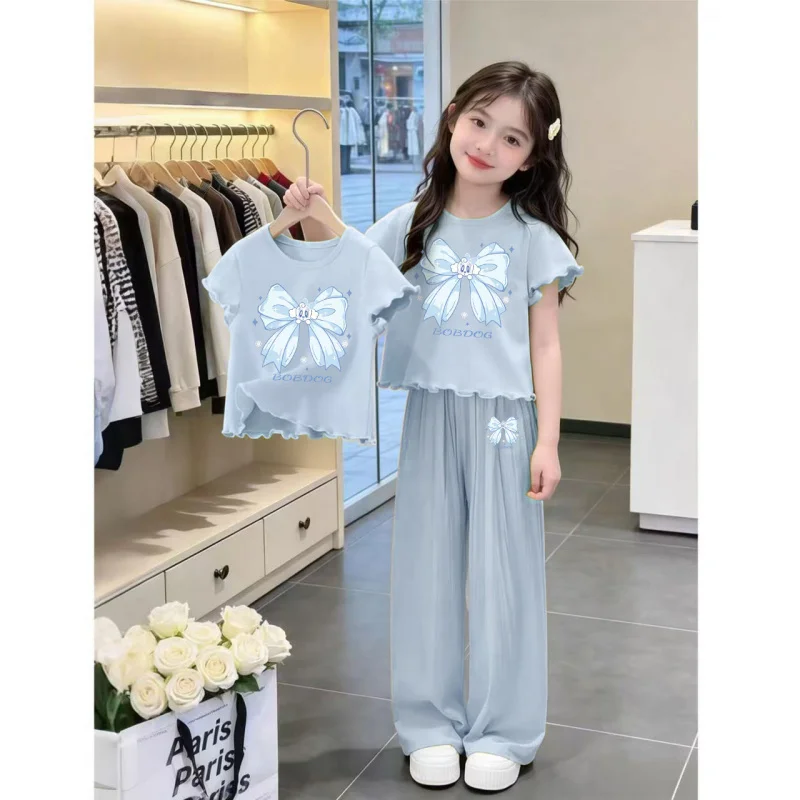 Girls2026New summer children's clothing set: short-sleeved top and Yamamoto wide-leg pants, stylish and casual
Girls2026New summer children's clothing set: short-sleeved top and Yamamoto wide-leg pants, stylish and casual