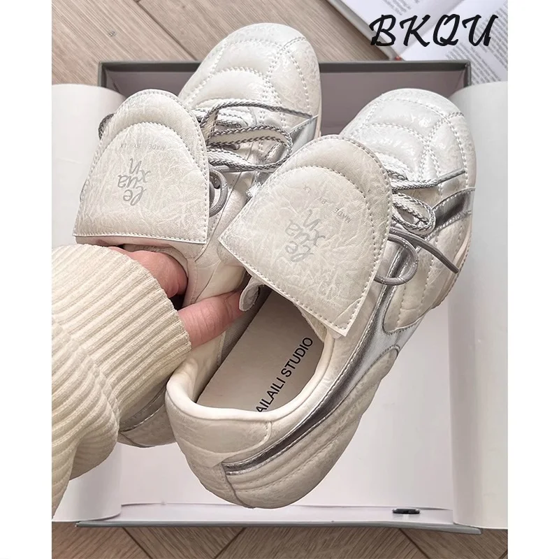 BKQU Soft Sole Comfortable Women's Single Shoes 2025 Spring New Female Ballet Increase German Training Shoes Casual Sports Shoes
BKQU Soft Sole Comfortable Women's Single Shoes 2025 Spring New Female Ballet Increase German Training Shoes Casual Sports Shoes