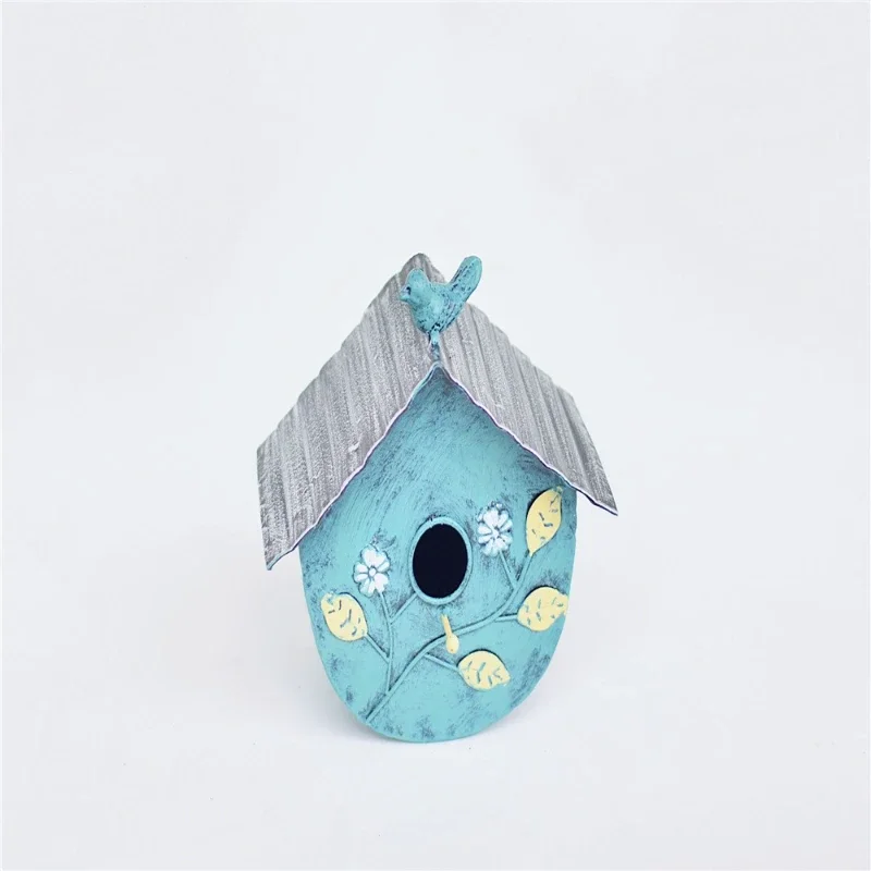 Wrought iron hanging bird house, bird feeder, balcony garden grocery decoration, rainproof creativity
Wrought iron hanging bird house, bird feeder, balcony garden grocery decoration, rainproof creativity