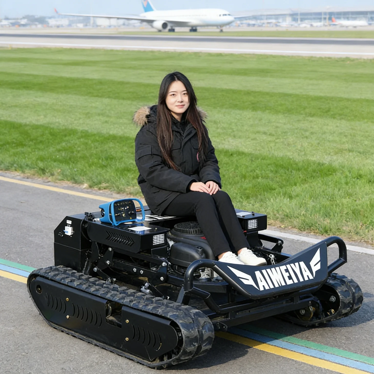 Customized robot lawn mower High-Performance CE Euro 5 Standard Roller Brush Tracked Lawn Mower with Adjustable Speed
Customized robot lawn mower High-Performance CE Euro 5 Standard Roller Brush Tracked Lawn Mower with Adjustable Speed