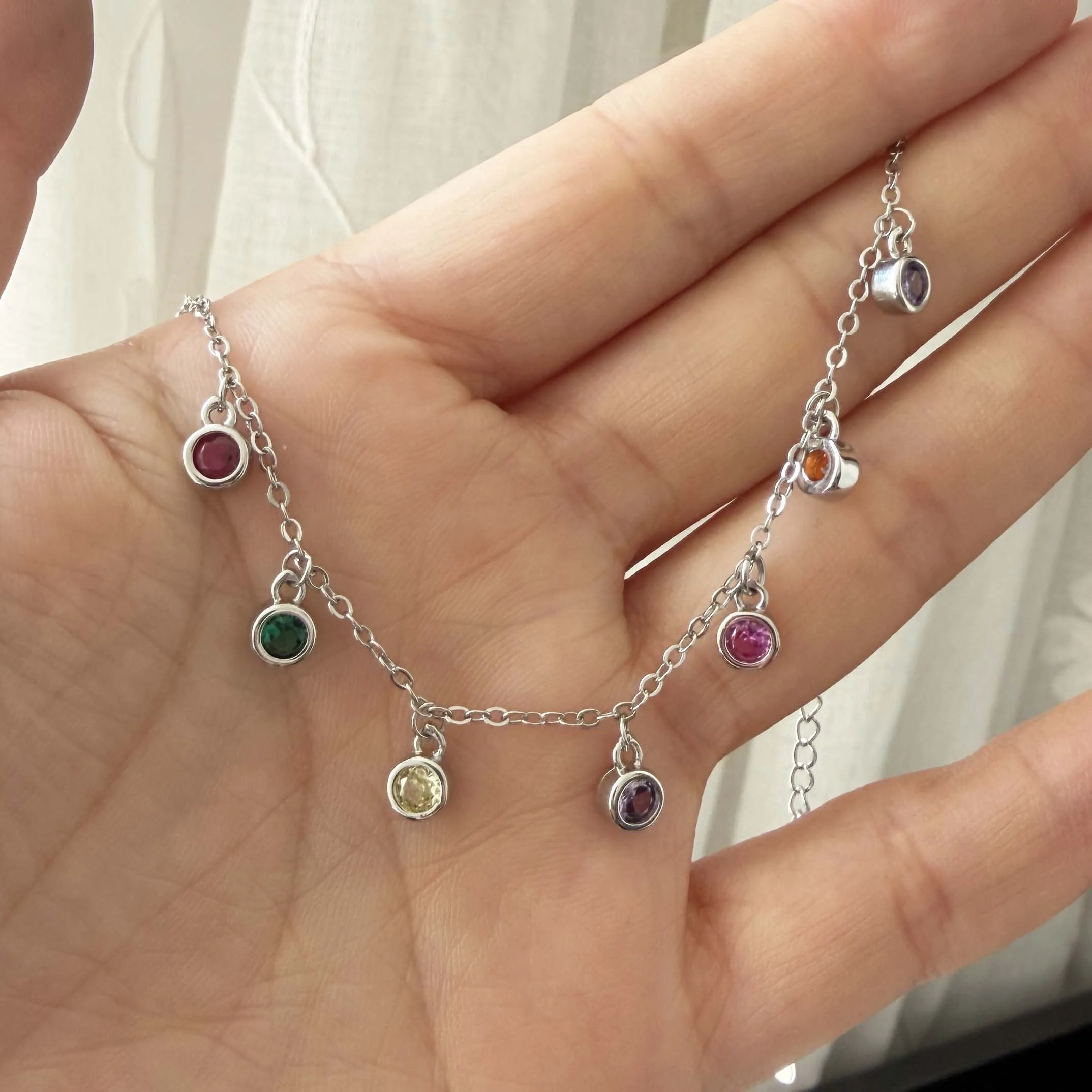 100% Solid 925 Sterling Silver Retro Bracelet for Women Geometric Handmade Rainbow Color Zircon Simple Bracelet Birthday Gift
100% Solid 925 Sterling Silver Retro Bracelet for Women Geometric Handmade Rainbow Color Zircon Simple Bracelet Birthday Gift