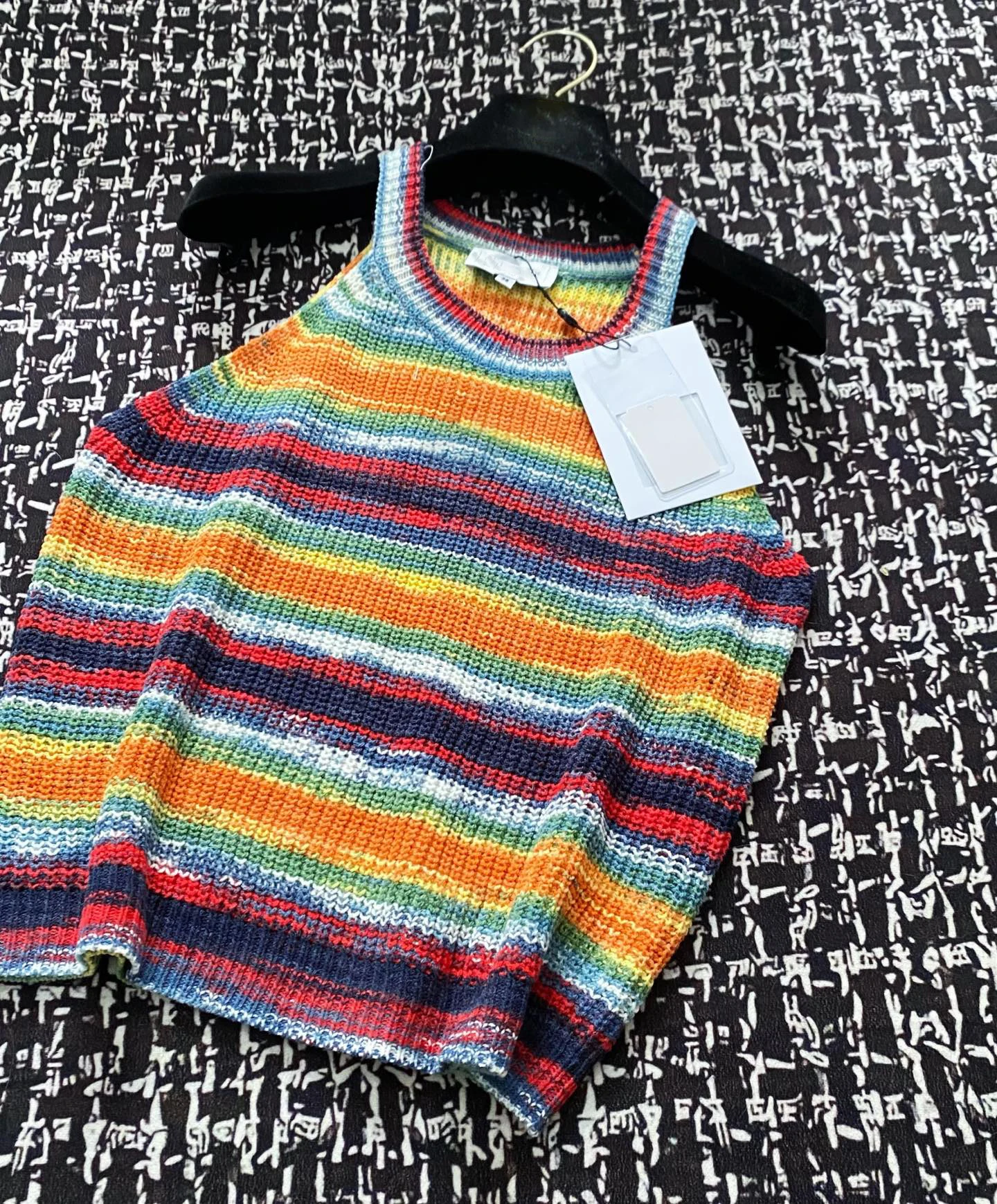 2025 New Women rainbow color Round Neck Ribbed Casual Tank Top Camisole Women Summer Fashion Basic TankTop
2025 New Women rainbow color Round Neck Ribbed Casual Tank Top Camisole Women Summer Fashion Basic TankTop