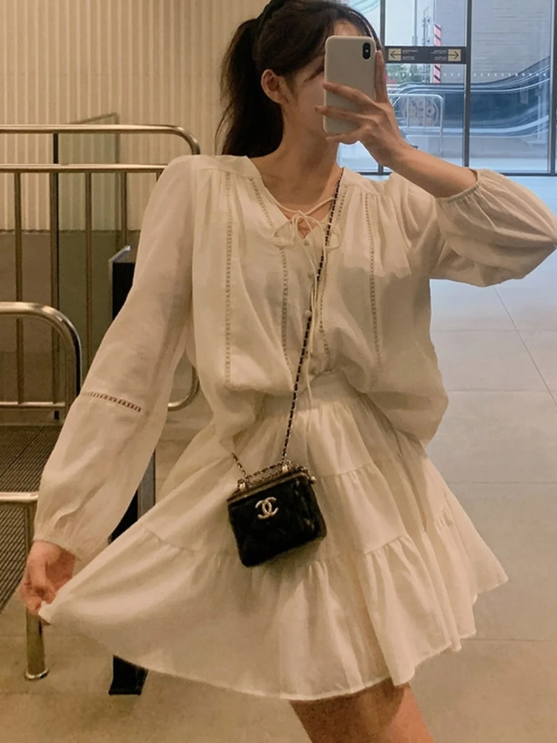 Women's Hollow out irt Top Loose Fitting Elastic Waist ort Skirt Set Floral Lace Hemline Slimming Effect Younger Looking
Women's Hollow out irt Top Loose Fitting Elastic Waist ort Skirt Set Floral Lace Hemline Slimming Effect Younger Looking