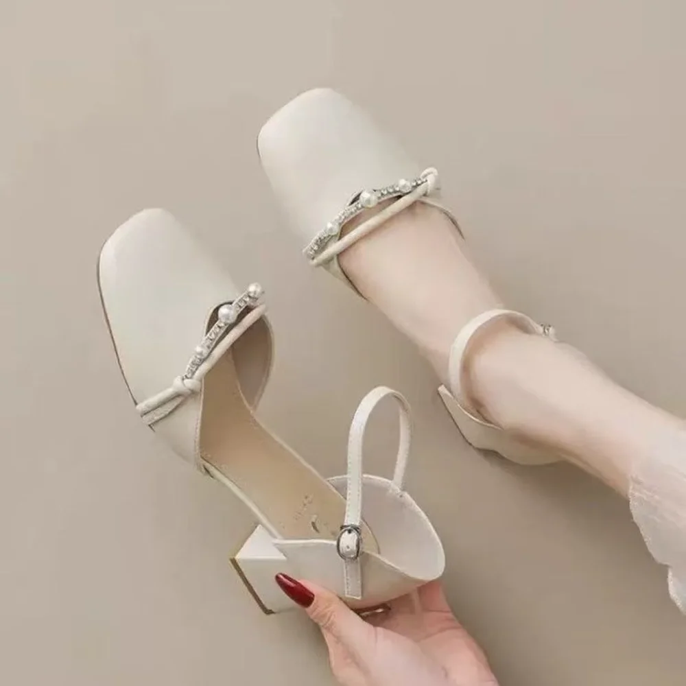 Elegant Pearl & Rhinestone Mary Jane Sandals, Square Toe Ankle Strap Heels for Women, Chic White Summer Dress Shoes, Comfortable
Elegant Pearl & Rhinestone Mary Jane Sandals, Square Toe Ankle Strap Heels for Women, Chic White Summer Dress Shoes, Comfortable