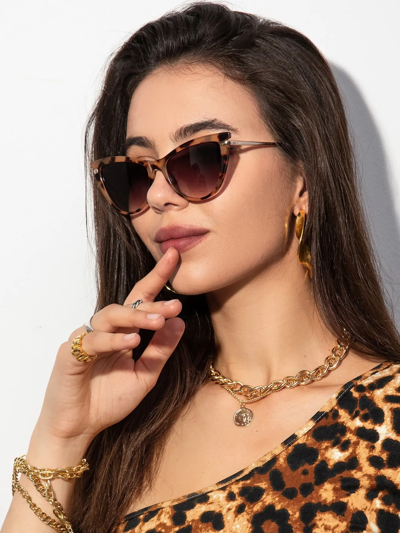 Retro Cat Eye Small Frame Fashion Glasses , Plastic Classic Outdoor Travel Beach Vacation Casual Decorative Everyday Wear Glasses
Retro Cat Eye Small Frame Fashion Glasses , Plastic Classic Outdoor Travel Beach Vacation Casual Decorative Everyday Wear Glasses