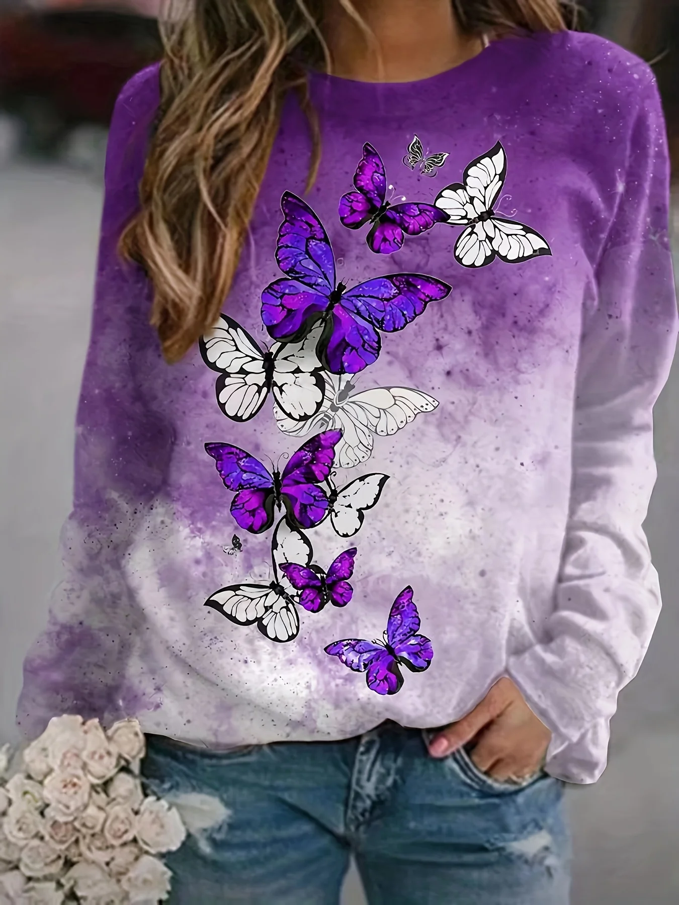 Women's Butterfly Print Sweatshirt - Cozy Long Sleeve Crew Neck for Fall & Winter Comfort
Women's Butterfly Print Sweatshirt - Cozy Long Sleeve Crew Neck for Fall & Winter Comfort