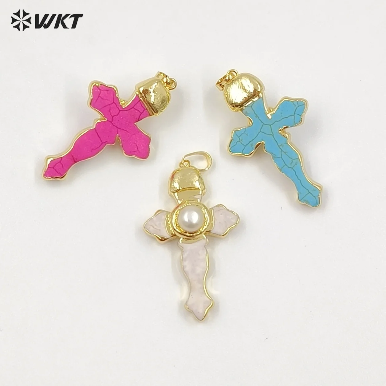 WT-P2092 Versatile Turquoise Stone Cross Shape Beautiful Pendant With 18K Real Gold Plated For Women Daily ACC
WT-P2092 Versatile Turquoise Stone Cross Shape Beautiful Pendant With 18K Real Gold Plated For Women Daily ACC