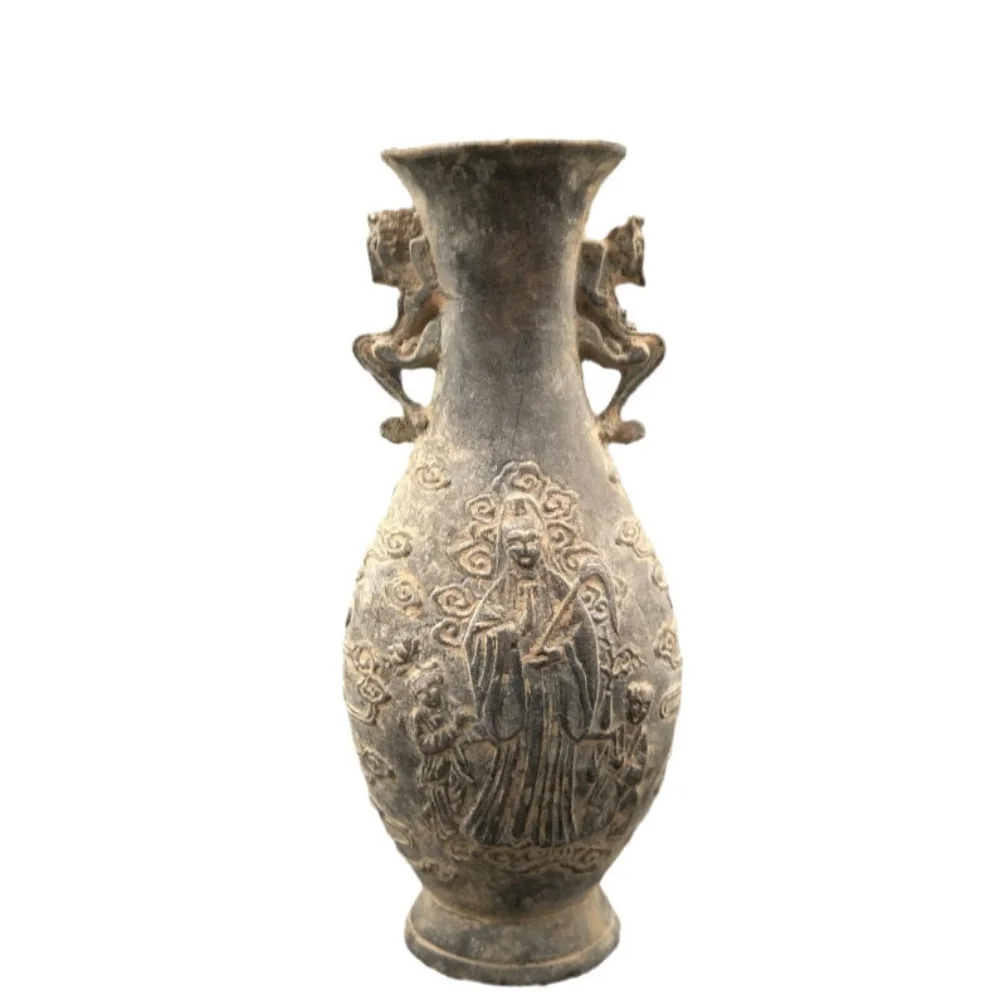 Antique collectibles unearthed, real dragon emperor's treasure vase, vase, copper bottle, bronze ware ornament, antique imitatio
Antique collectibles unearthed, real dragon emperor's treasure vase, vase, copper bottle, bronze ware ornament, antique imitatio