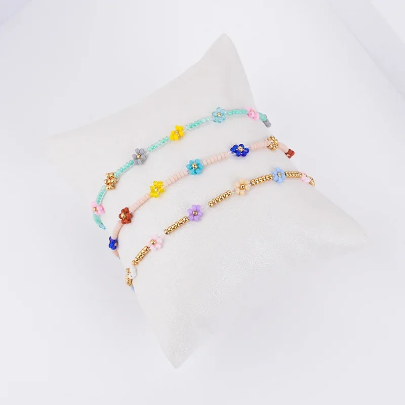Rice bead bracelet Little Daisy Hand weaving Bohemia Elastic force Pattern Tidal current Simplicity Beaded bracelet
Rice bead bracelet Little Daisy Hand weaving Bohemia Elastic force Pattern Tidal current Simplicity Beaded bracelet