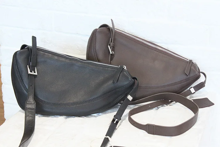 Big Chain Genuine Leather Crossbody Tote Fashion Large Capacity Messenger Shoulder Soft Women's Bags
Big Chain Genuine Leather Crossbody Tote Fashion Large Capacity Messenger Shoulder Soft Women's Bags