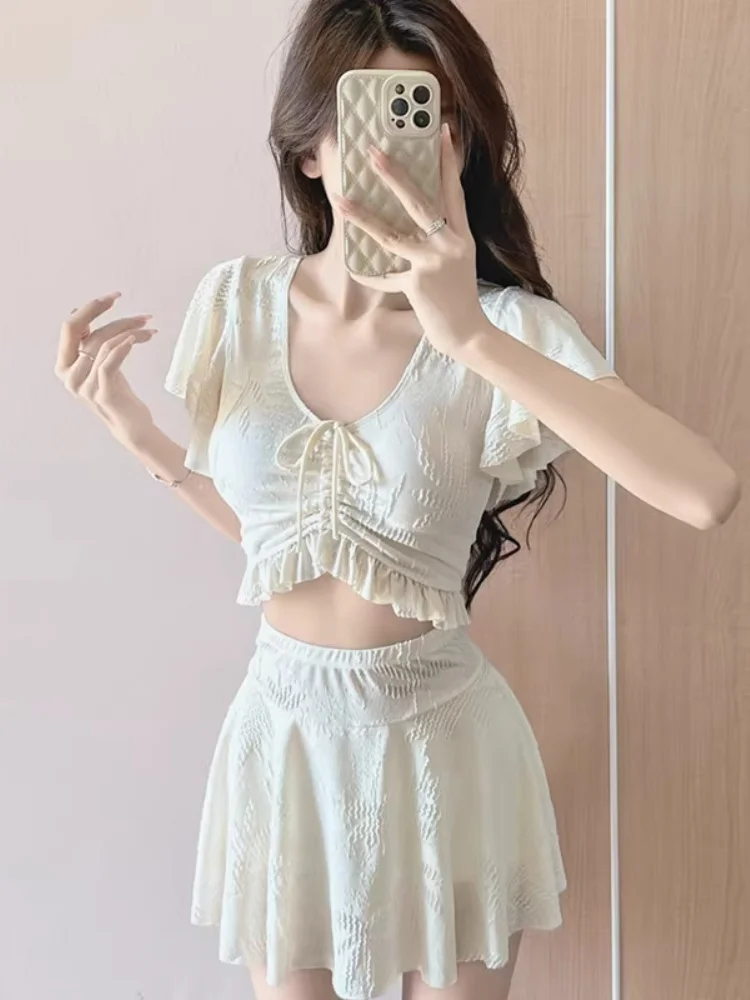Pretty Bathing Suit Women Hot Spring Swimwear Korean Casual Split Swimsuit Drawstring Ruffle Bikini Set Striped Black Beachwear
Pretty Bathing Suit Women Hot Spring Swimwear Korean Casual Split Swimsuit Drawstring Ruffle Bikini Set Striped Black Beachwear