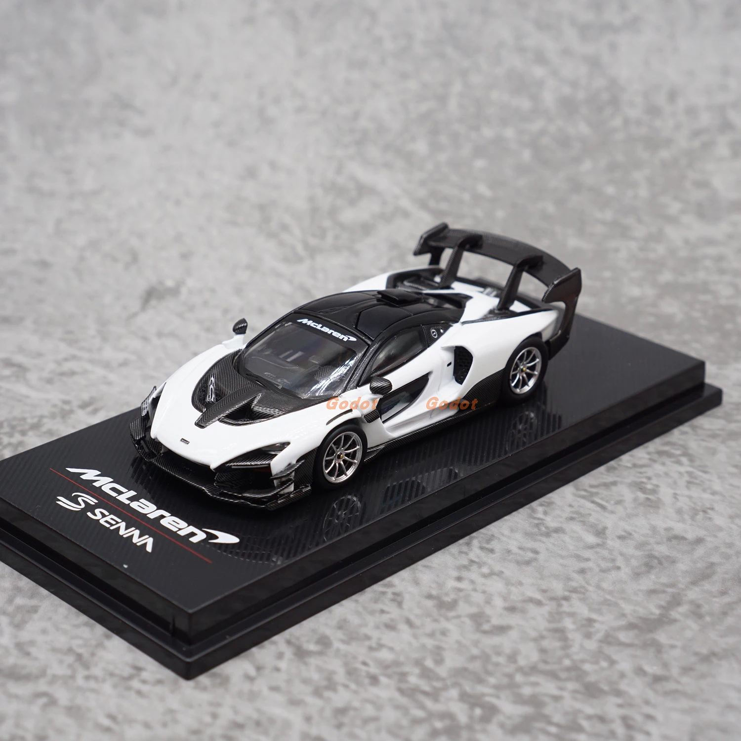 CM 1:64 Scale McLaren Senna GTR Supercar Toys Cars Model Classics Nostalgia Adult Gifts Souvenir Collectible Static Display
CM 1:64 Scale McLaren Senna GTR Supercar Toys Cars Model Classics Nostalgia Adult Gifts Souvenir Collectible Static Display