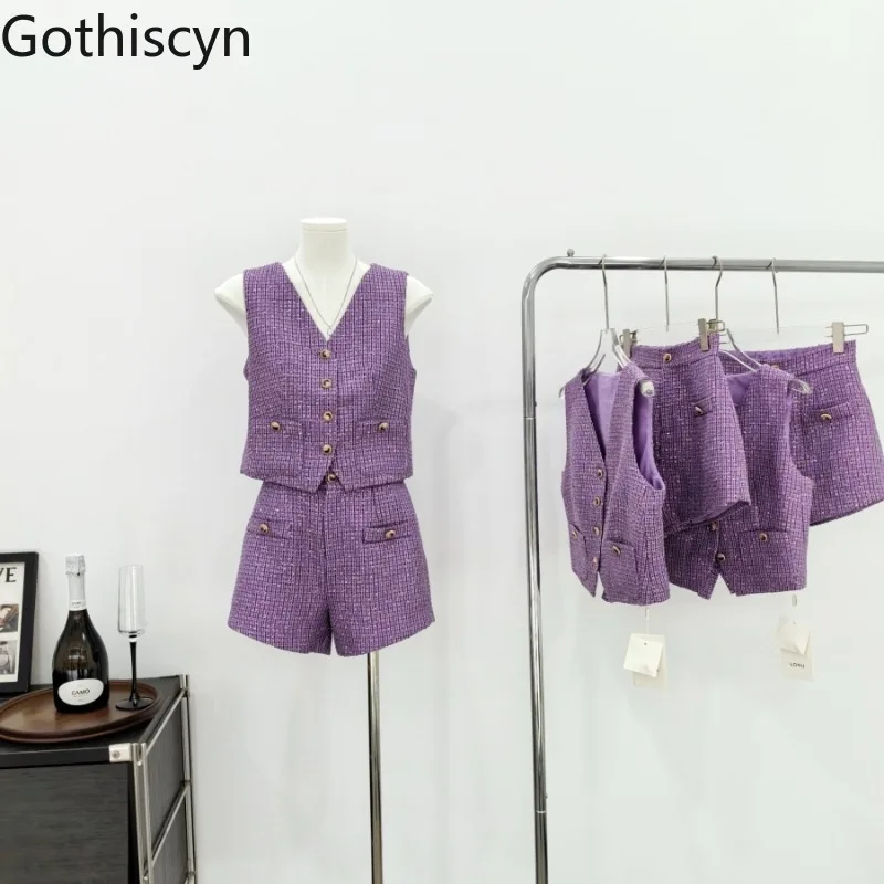 Gothiscyn French Style Suit Women's Summer Diamond Sequin Single Breasted Woven Short Vest High Waisted Shorts Two-piece Set
Gothiscyn French Style Suit Women's Summer Diamond Sequin Single Breasted Woven Short Vest High Waisted Shorts Two-piece Set