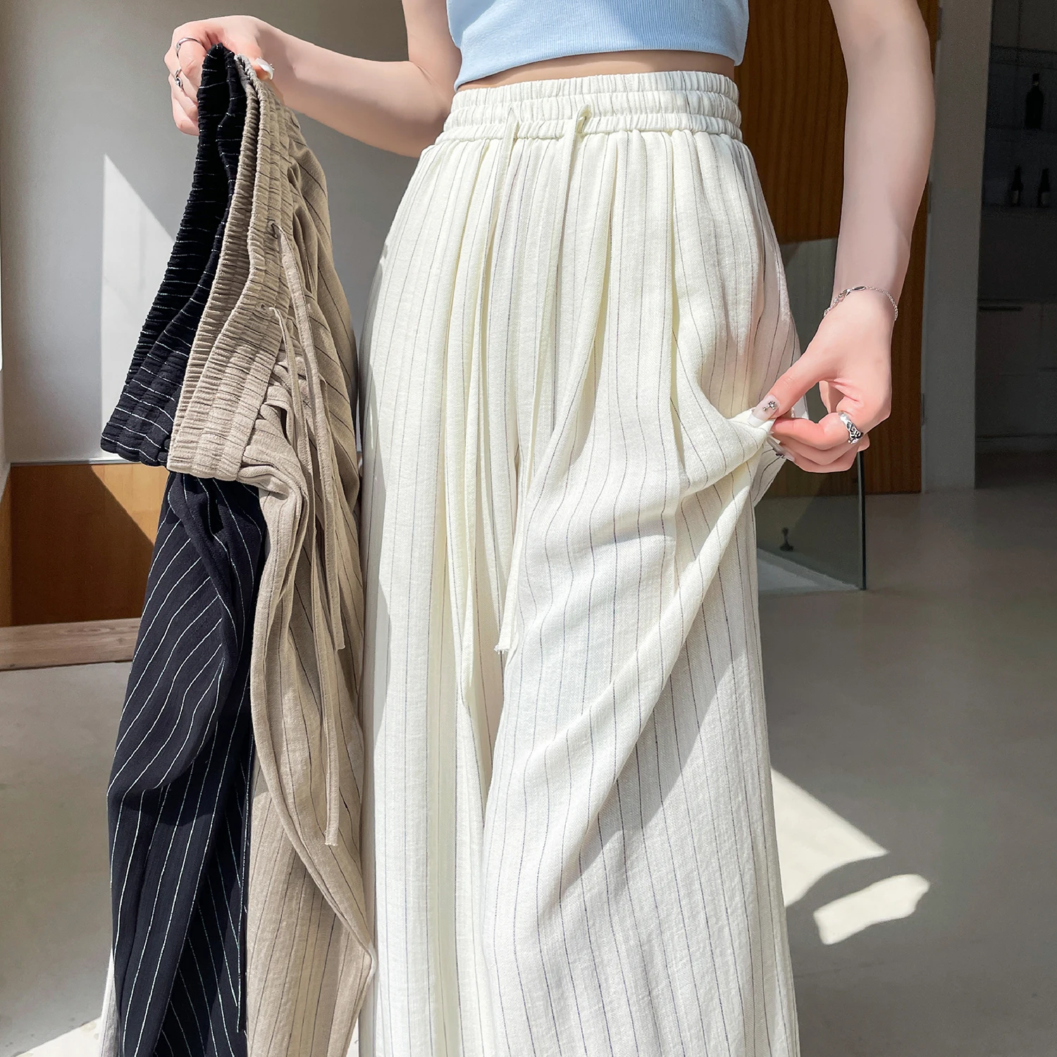 Spring Summer Striped Cotton and Linen Women Wide Leg Pants 2025 New High Waist Lace-up Casual Loose Full Length Trousers Female
Spring Summer Striped Cotton and Linen Women Wide Leg Pants 2025 New High Waist Lace-up Casual Loose Full Length Trousers Female