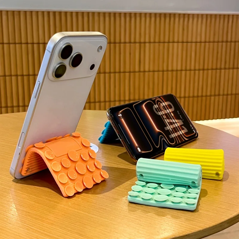 Multifunctional Suction Cup Desktop Phone Stand Foldable Curved Stand For iPhone Samsung Xiaomi Google Simple Travel Phone Stand
Multifunctional Suction Cup Desktop Phone Stand Foldable Curved Stand For iPhone Samsung Xiaomi Google Simple Travel Phone Stand
