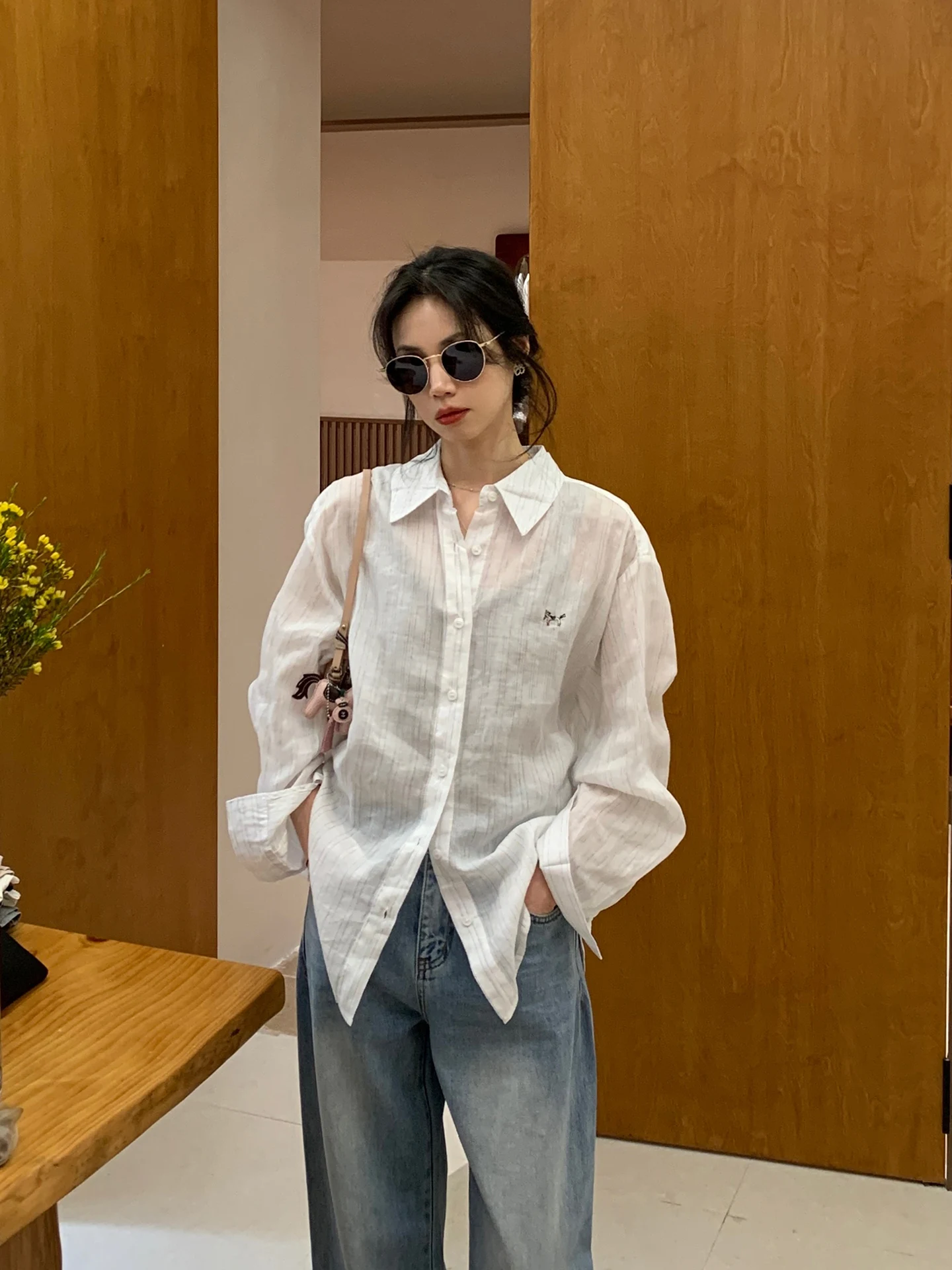 BRIVIN Women's Casual Slim Fit Linen irt Embroidered Stripe Vintage Sle Long Sve Top for Commuting And Leisure
BRIVIN Women's Casual Slim Fit Linen irt Embroidered Stripe Vintage Sle Long Sve Top for Commuting And Leisure