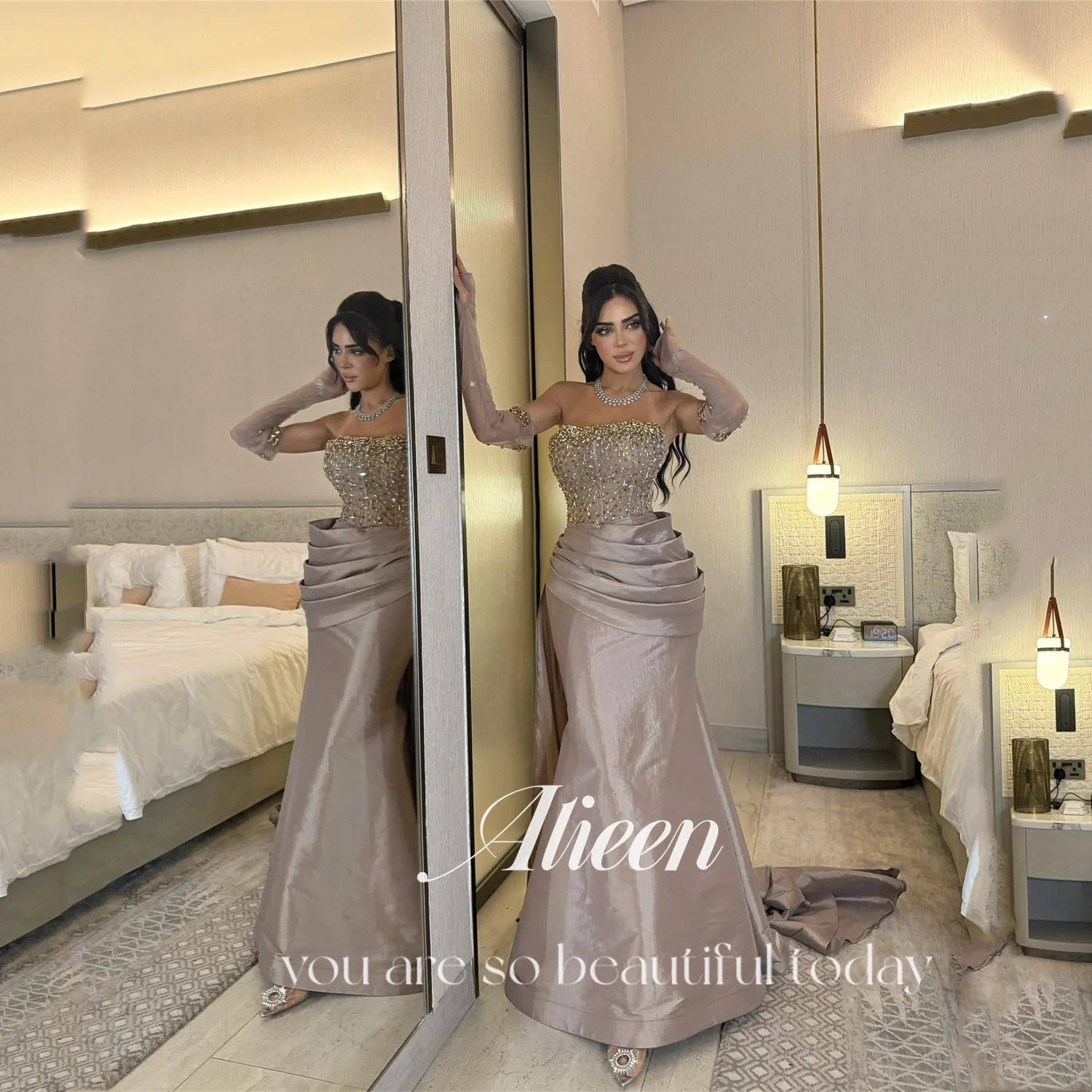 Aileen Tail Luxurious Women's Evening Dresses 2025 Luxury Vestidos De Festa Manual Mermaid فساتين سهرة Customized Off-shoulder
Aileen Tail Luxurious Women's Evening Dresses 2025 Luxury Vestidos De Festa Manual Mermaid فساتين سهرة Customized Off-shoulder