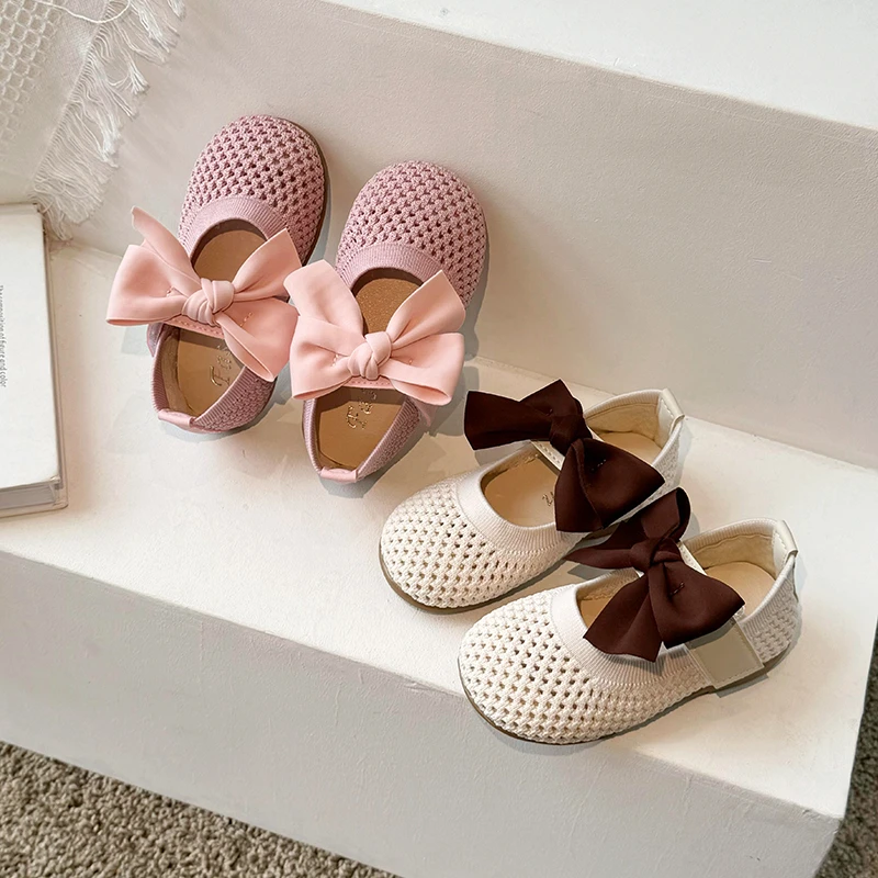 Girls Casual Shoes Mesh Breathable Kids Princess Shoe Bows 2025 Summer New Children Sweet Sandals Elegant Ins Trend
Girls Casual Shoes Mesh Breathable Kids Princess Shoe Bows 2025 Summer New Children Sweet Sandals Elegant Ins Trend