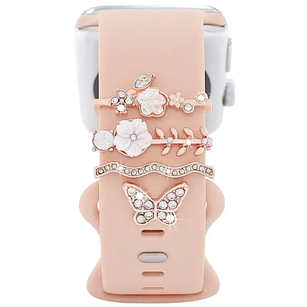 Модный ремешок, декоративное кольцо для Apple Watch, ремешок с бриллиантовым орнаментом, украшение для браслета, металлические подвески, силиконовый ремешок, аксессуары
Модный ремешок, декоративное кольцо для Apple Watch, ремешок с бриллиантовым орнаментом, украшение для браслета, металлические подвески, силиконовый ремешок, аксессуары