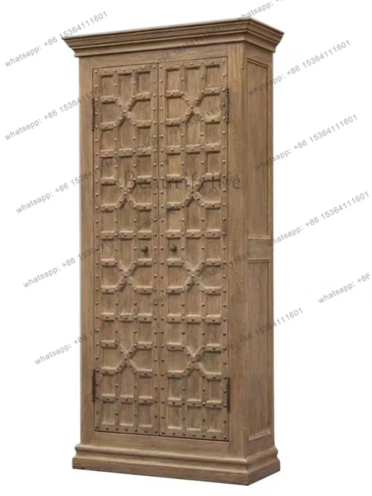 French retro solid wood wine cabinet double door rivet design American old dining side cabinet
French retro solid wood wine cabinet double door rivet design American old dining side cabinet