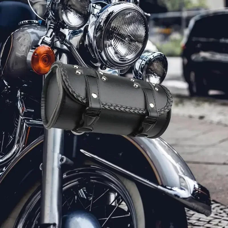 Universal Motorcycle Fork Bag - PU Leather Waterproof Tool Storage Bag with Large Capacity for Handlebar/Front Fork Mounting
Universal Motorcycle Fork Bag - PU Leather Waterproof Tool Storage Bag with Large Capacity for Handlebar/Front Fork Mounting