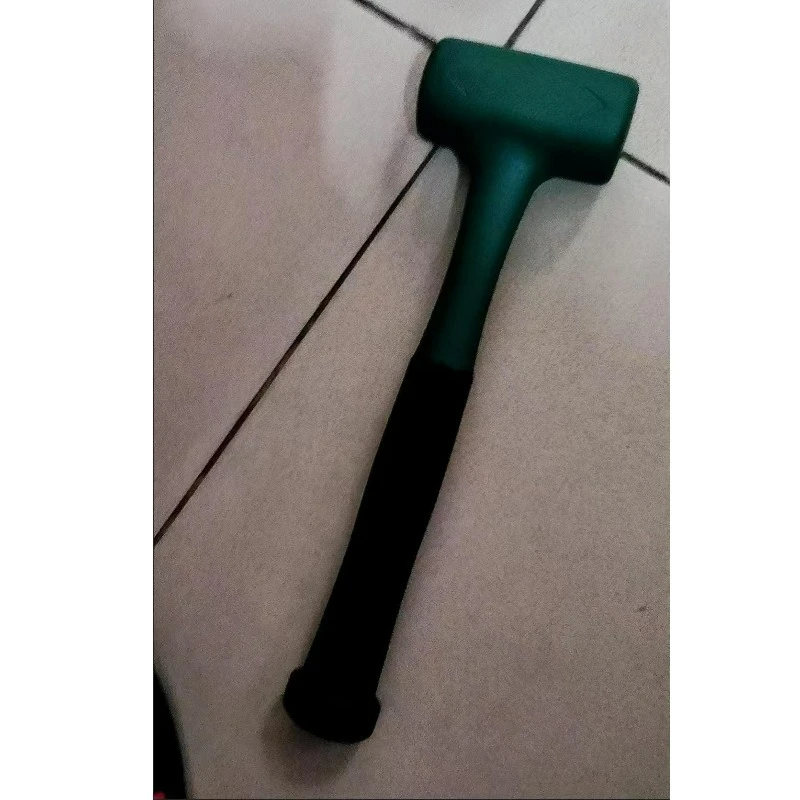 Shockproof rubber hammer steel pipe handle installation rubber hammer hammer 92901 92902, random delivery of old and new models
Shockproof rubber hammer steel pipe handle installation rubber hammer hammer 92901 92902, random delivery of old and new models