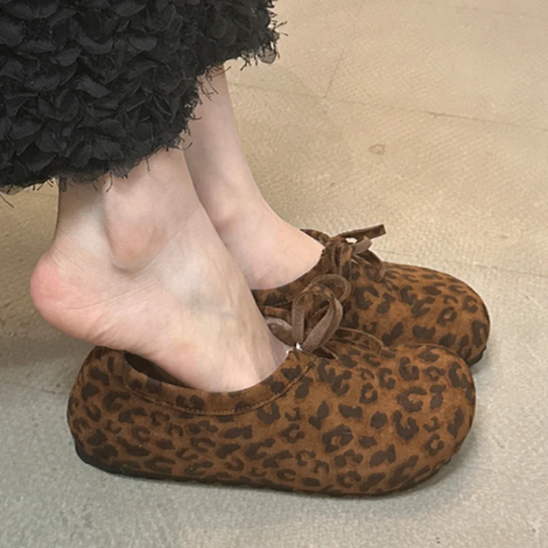 Bow Women's Cotton Shoes Flats Fashion Suede Snow Boots 2025 Casual Brand Loafers Shoes New Winter Comfort Dress Mujer Zapatos
Bow Women's Cotton Shoes Flats Fashion Suede Snow Boots 2025 Casual Brand Loafers Shoes New Winter Comfort Dress Mujer Zapatos